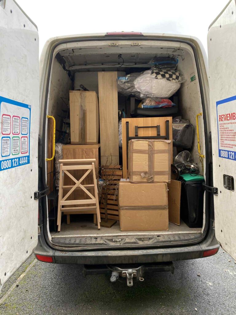 Student move-in removals Bromley