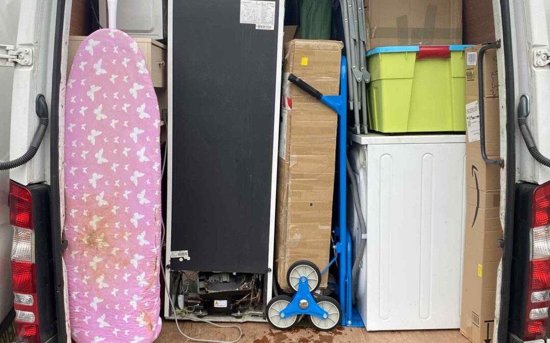 International student removals from London to Australia